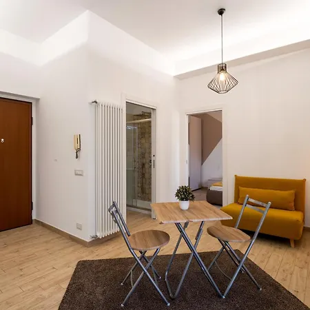 Sister's Apartment